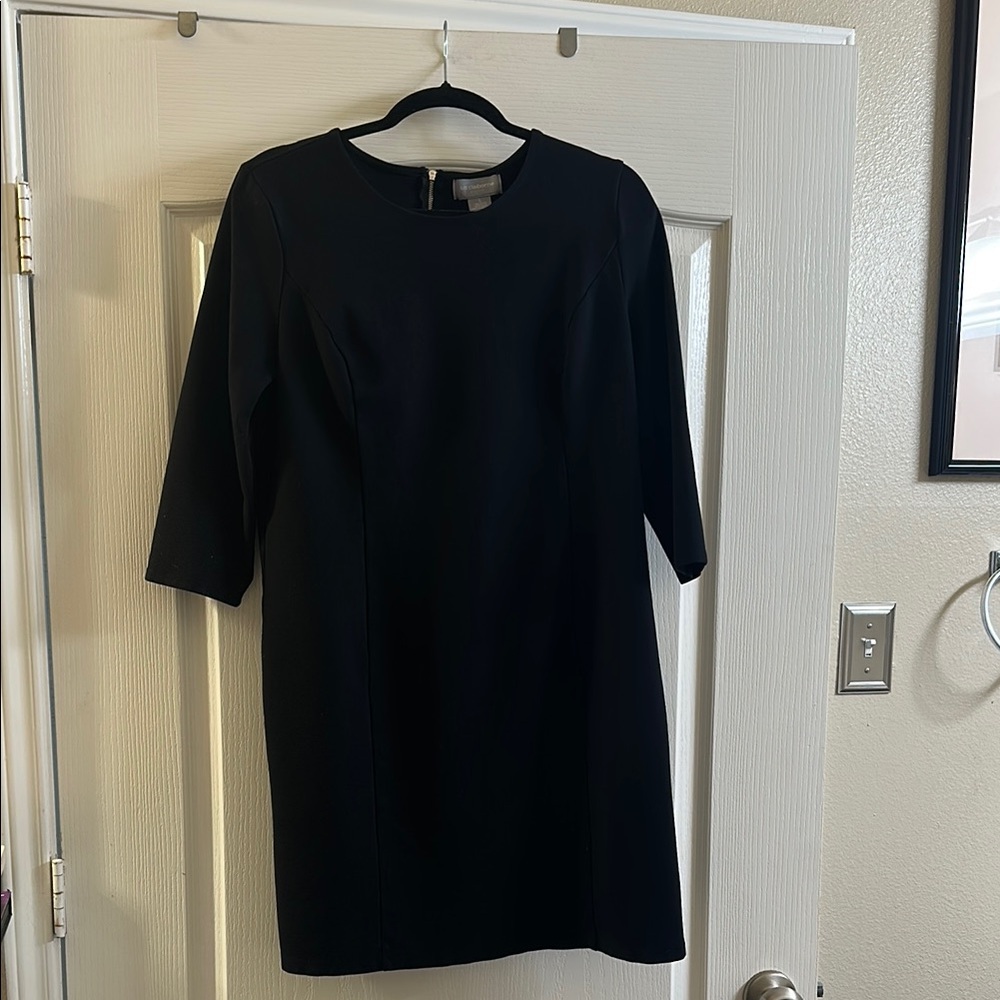 Chic Black Dress